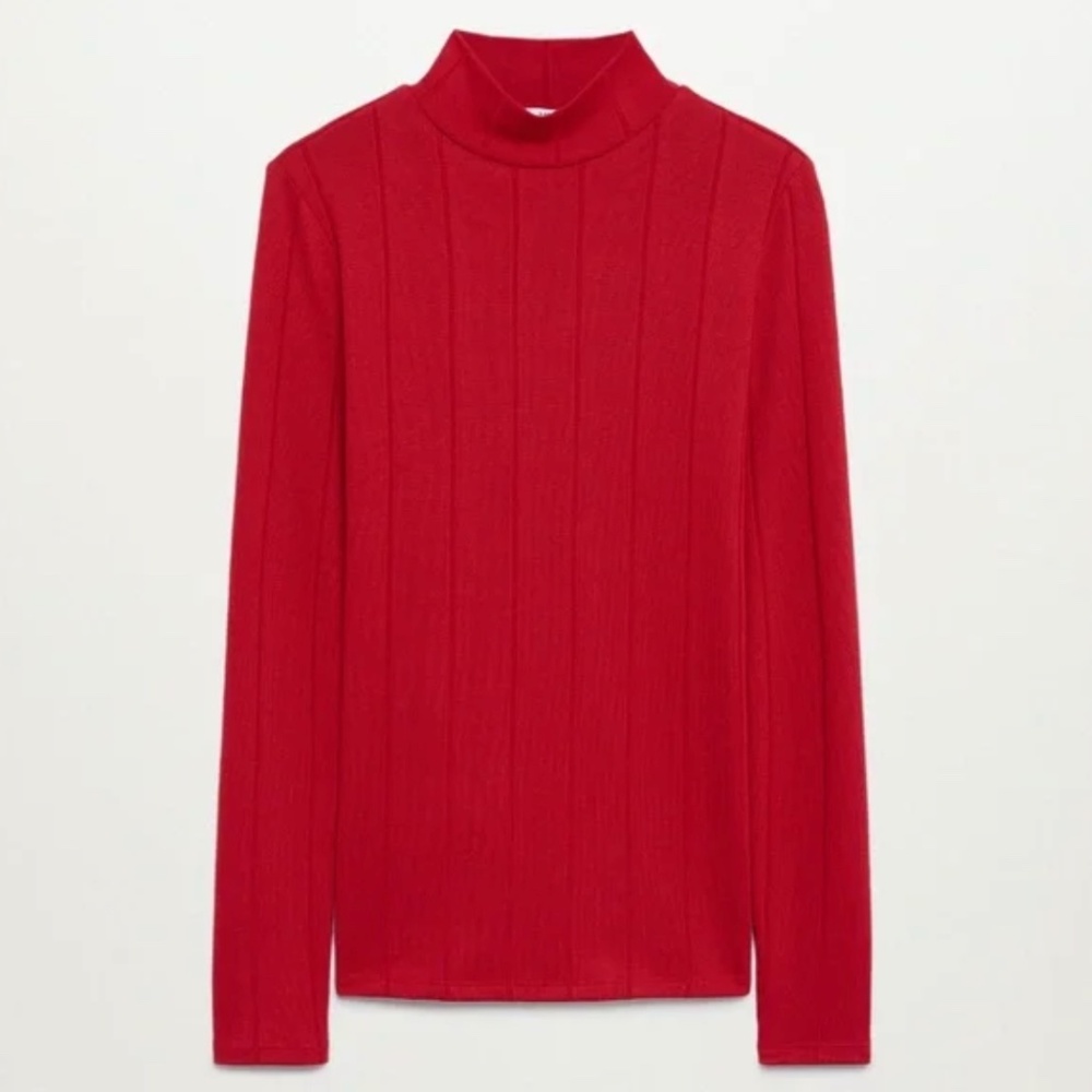 Long Sleeve Red Ribbed Knit Top - Picture 3 of 11